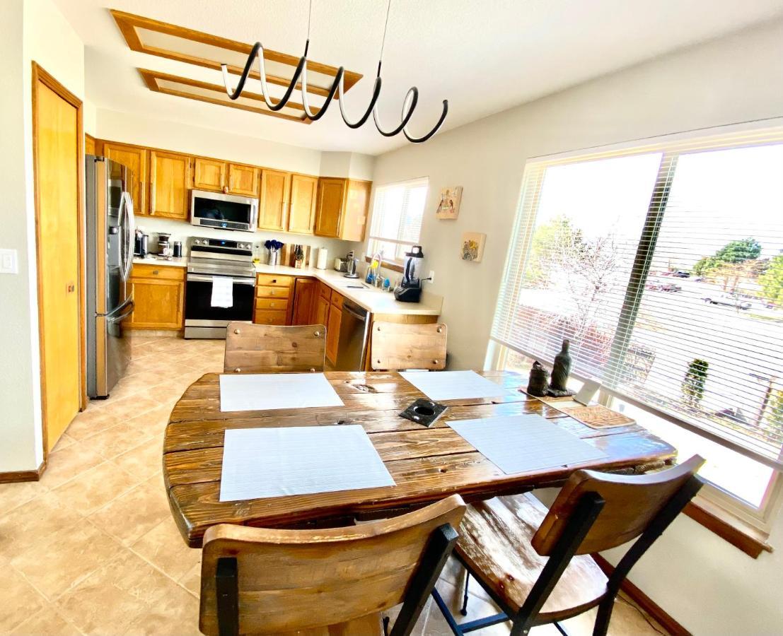 Artsy Home Close To Usafa With Fireplace And Patio 科罗拉多斯普林斯 外观 照片