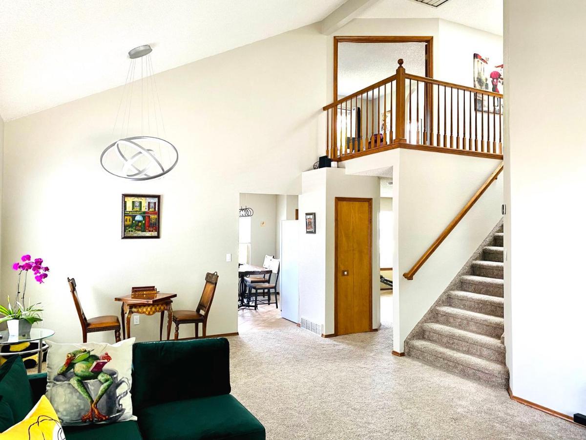 Artsy Home Close To Usafa With Fireplace And Patio 科罗拉多斯普林斯 外观 照片