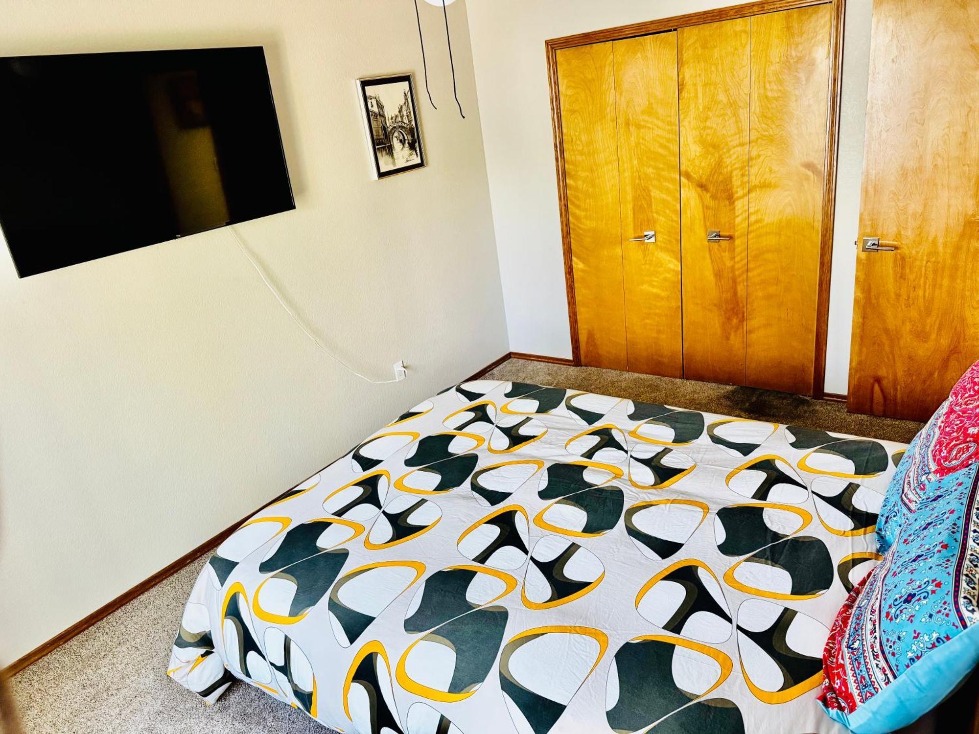 Artsy Home Close To Usafa With Fireplace And Patio 科罗拉多斯普林斯 外观 照片